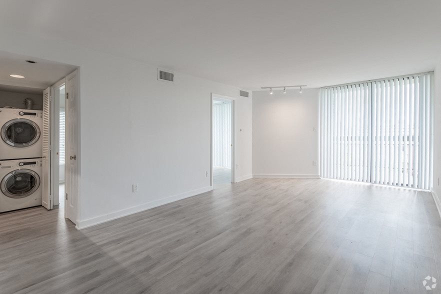 Gallery Photo 19